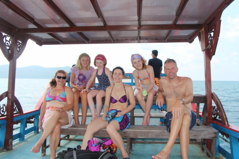 Going on a daylong snorkeling trip around Koh Chang.